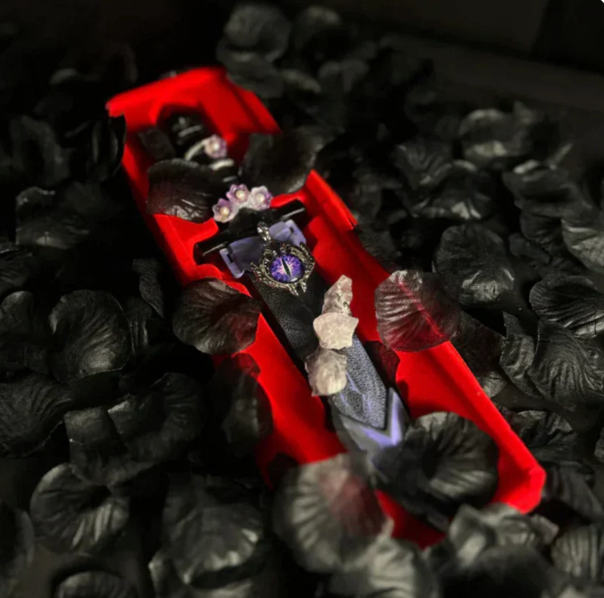 Essential Nooks™ Verzauberte Dolche