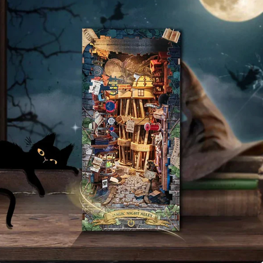 Essential Nooks™ Harry Potter Magic World Nook